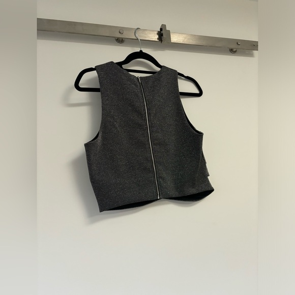 Dynamite shimmery crop top with cut out detailing and back zipper - sz L - Picture 2 of 3